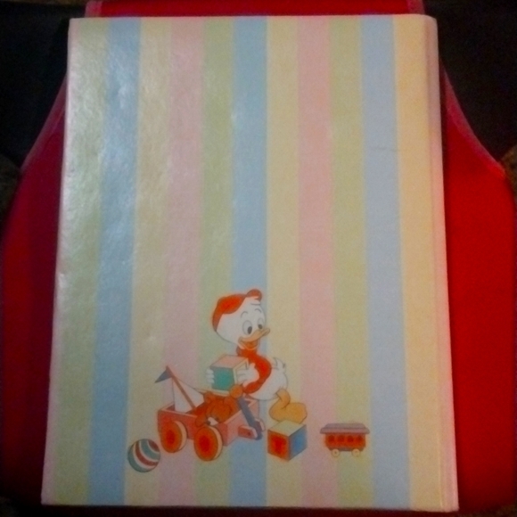 Vintage 1983 Walt Disney baby record book - Picture 3 of 4